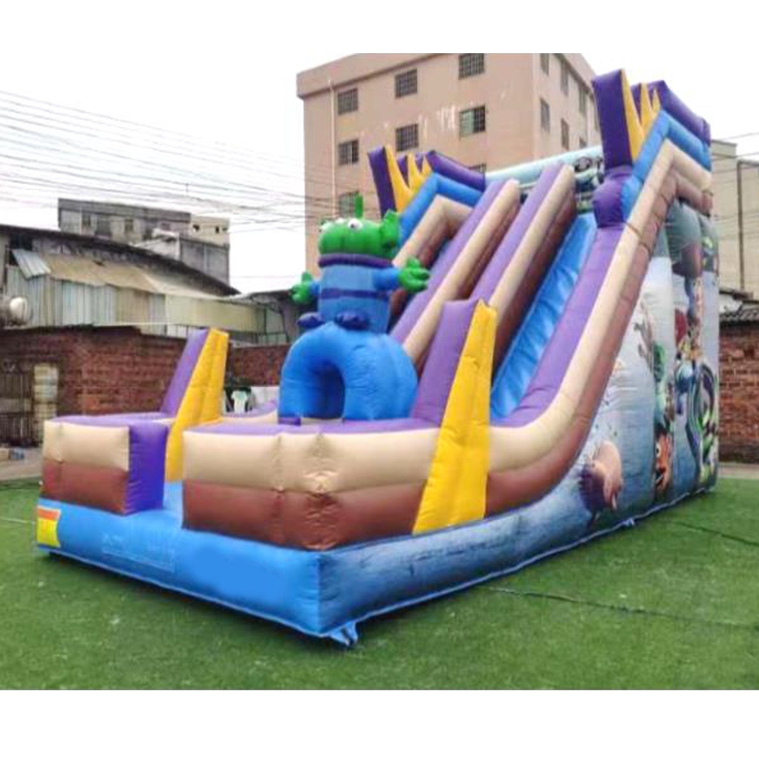 For Rent - Inflatable Large Size T-041